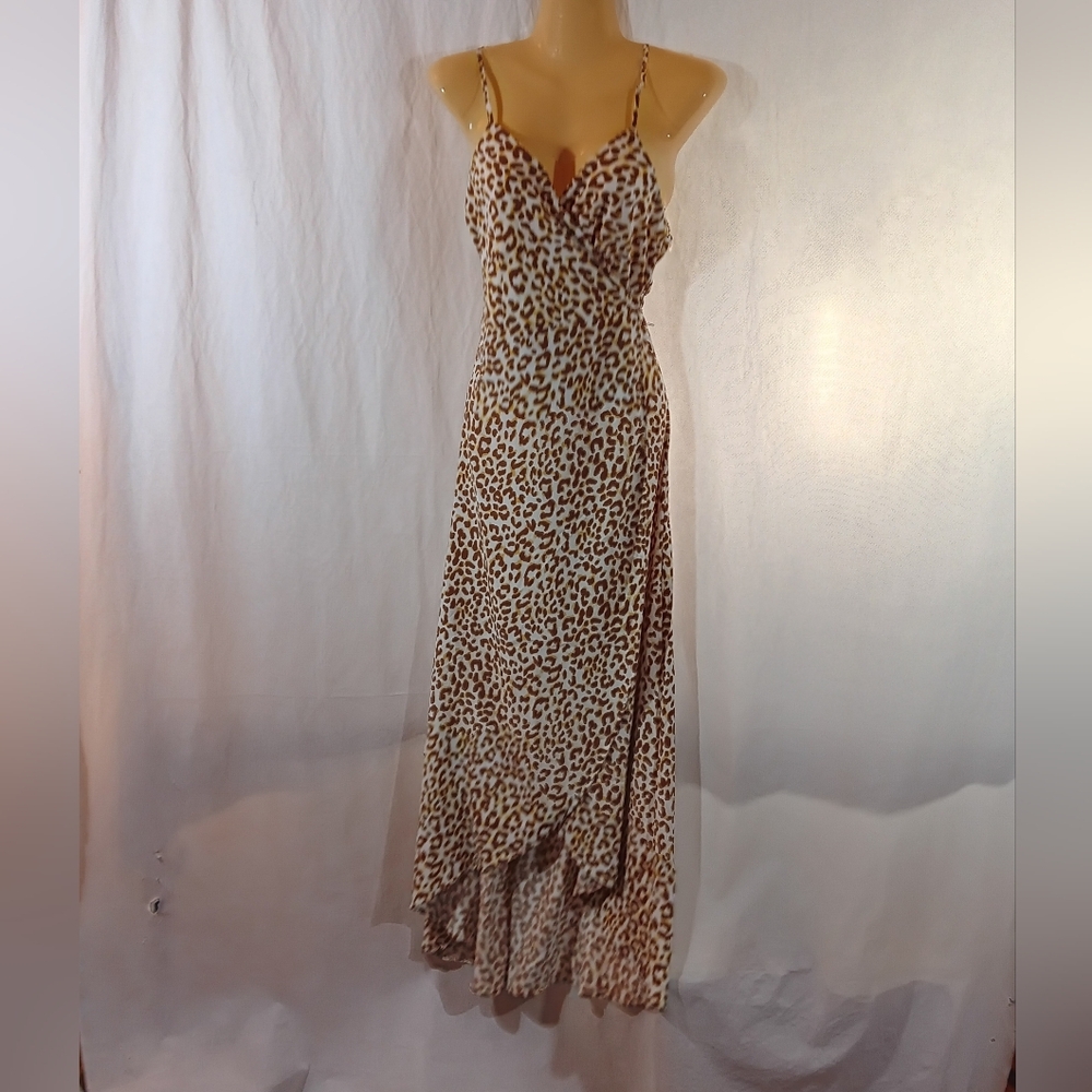 Timing NWT Womens Medium Maxi Dress Animal Print Wrap